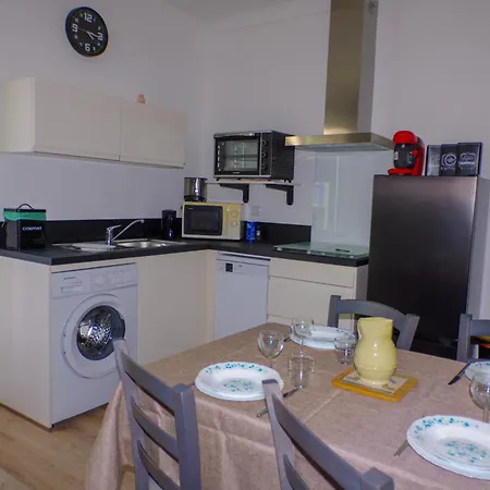 Bacivers Cote Jardin Apartment *