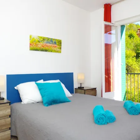 Bacivers Cote Jardin * 프랏드몰로라프레스테